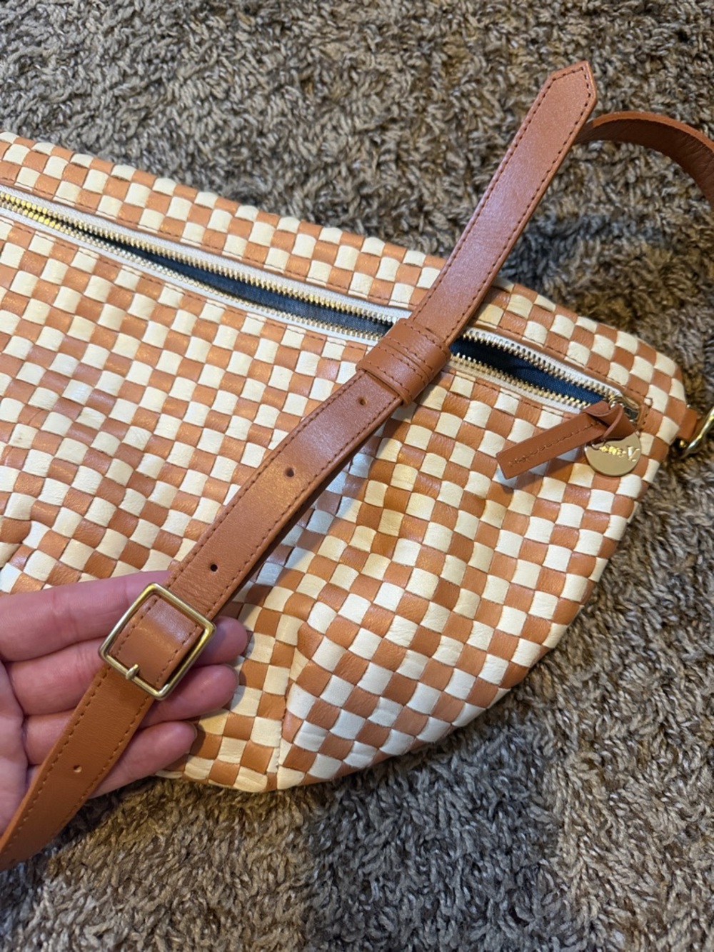 Clare V Grande Fanny Burnt Orange & Cream Crossbody Bag with Adjustable Strap - Picture 9 of 12